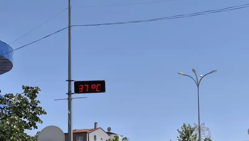Yazın En Sıcak Günleri: Termometreler 38 Derecelere Yükseldi!