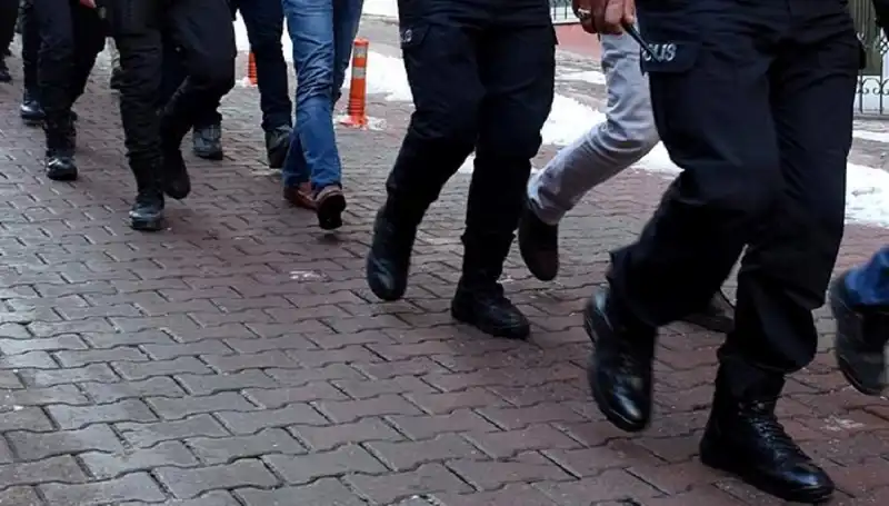 MİT ve Emniyetten FETÖ'ye Şok Operasyon: Yeni Gözaltılar ve Detaylar