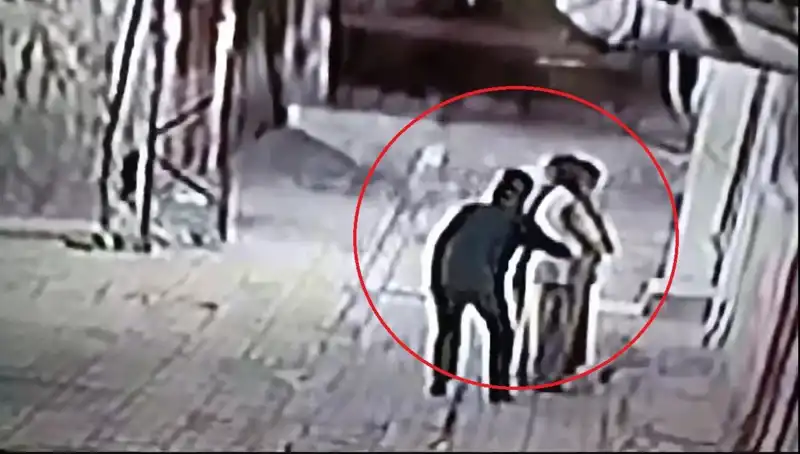 Polis, Pazarcı ve Simitçi Kılığıyla Kapkaççılara Göz Açtırmadı