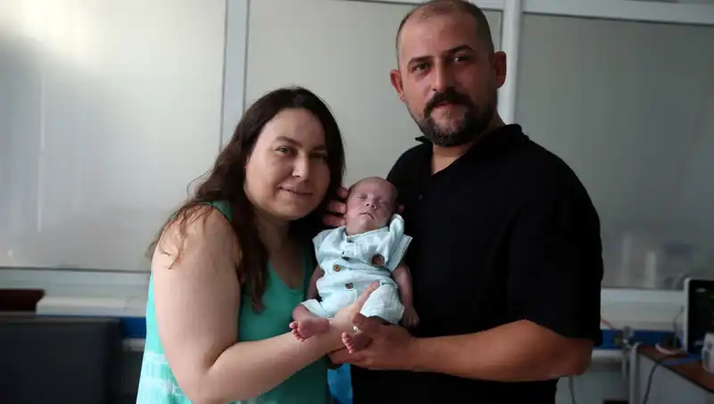 Küçücük Bir Hayat: 800 Gram Doğduğu İçin Süper Kahraman Oldu