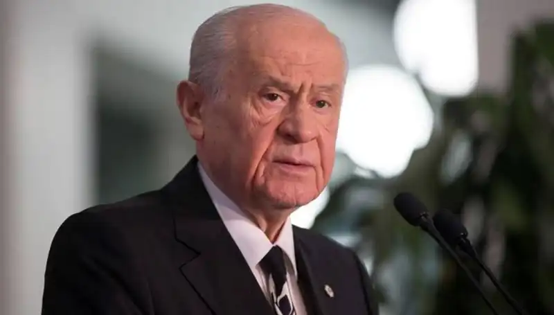 Bahçeli'den Anlamlı Hareket: Kurban Vekaletini Kızılay'a Verdi