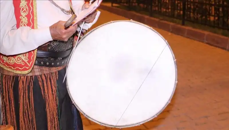Ramazan Davulcuları Arasında Korkunç Kavga: 15 Yaralı