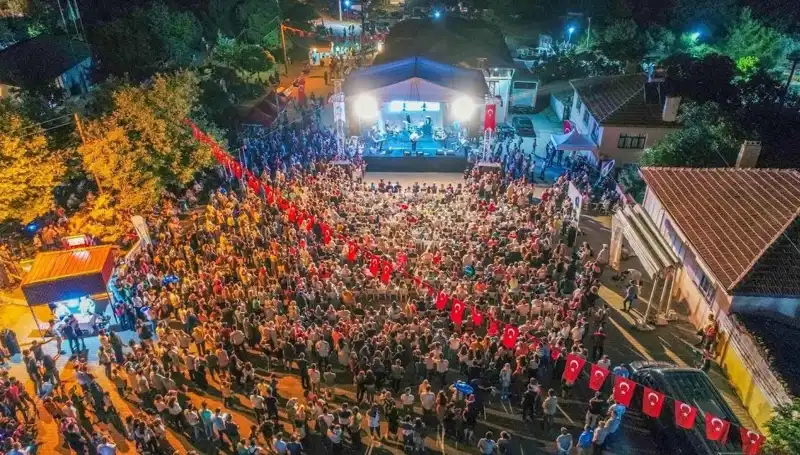 Leylek Şenliği 2023: Doğanın Renkleriyle Dolu Bir Kutlama