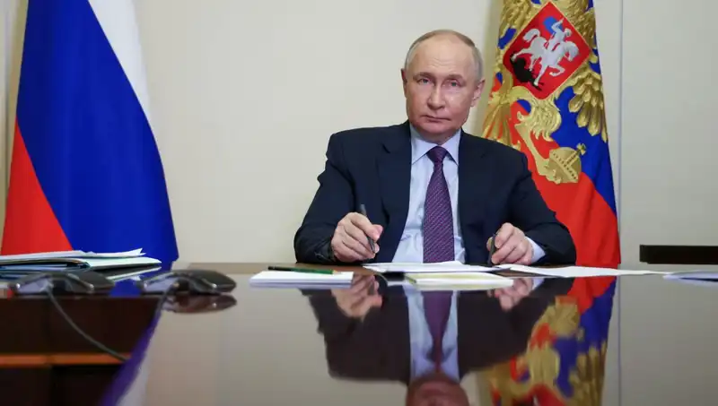 Putin, Esad’ı Suriye’de Kimseye Bırakmayacak mı?