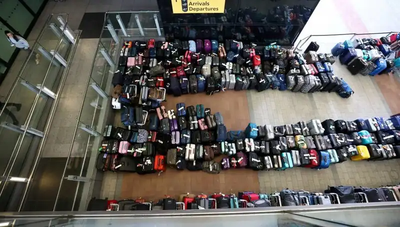 Havalimanında Şok Olay: Küçük Çocuk Bagaj Bandında Kayboldu