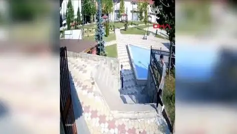 Kastamonu'da Muhtarın İhlaller Üzerine Uyardığı Kişi Tarafından Bıçaklanması Şok Etti
