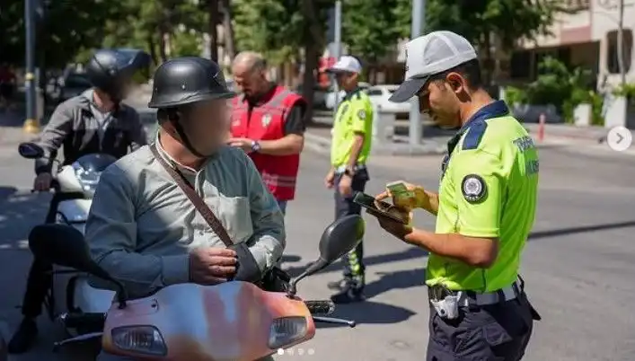 Isparta’da Trafik Denetimleri: Güvenli Yolculuk İçin Sert Önlemler Alınıyor