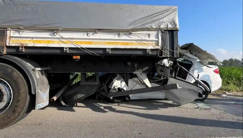 Sakarya'da Feci Kaza: Neyin Sorumlusu ve Alınması Gereken Önlemler