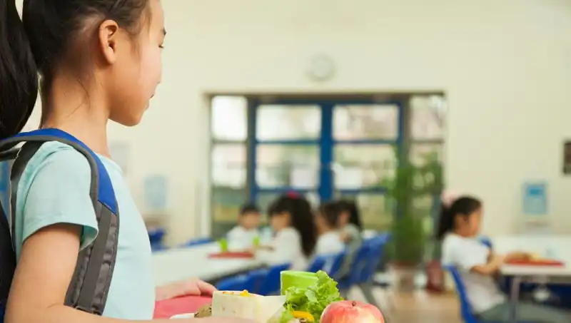 İspanya Obezite ile Mücadelede Radikal Karar: Yağlı Yiyecekler Yasaklanıyor