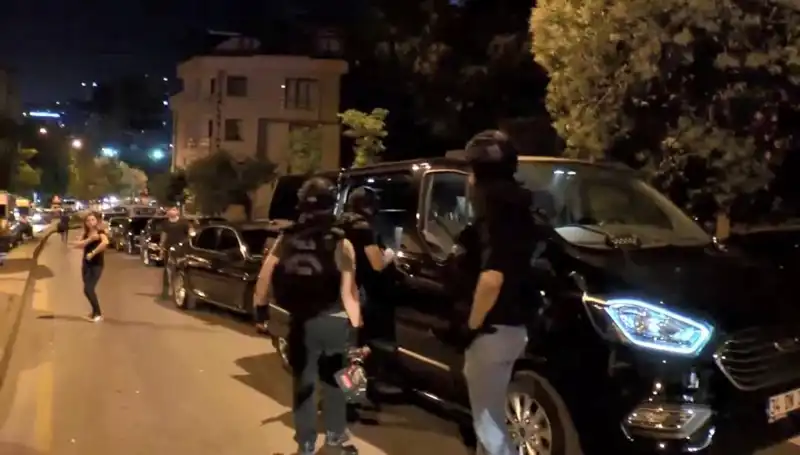 Şehit Polisi Vuran Silahın Altında Korkunç Gerçek: AR-GE Projesi!