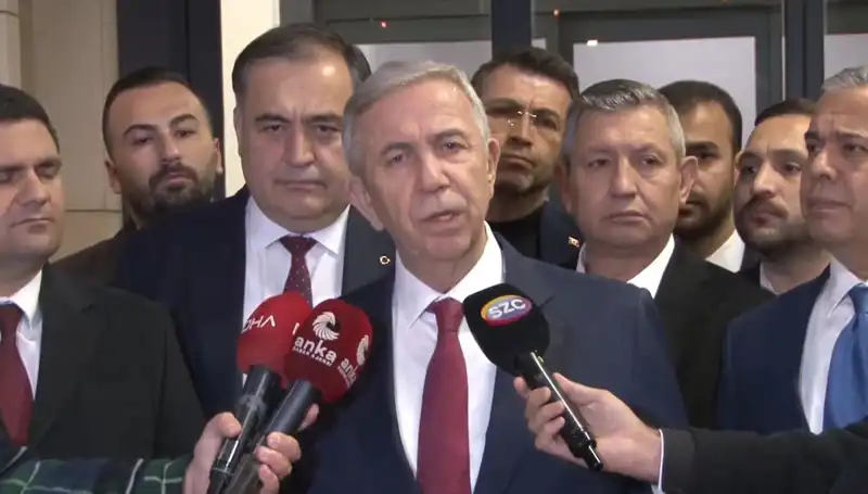 Mansur Yavaş Türkiye'ye Döndü: Soruşturmalarla İlgili Açıklama Yaptı
