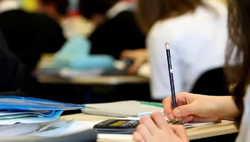 Üniversite Kontenjanlarındaki Düşüş: Nedenleri ve Geleceği
